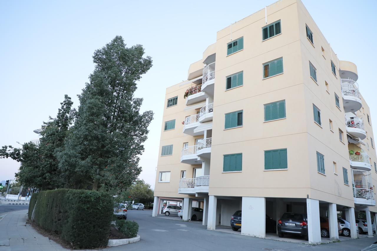 Bianco E U Apartment Nicosia Ngoại thất bức ảnh