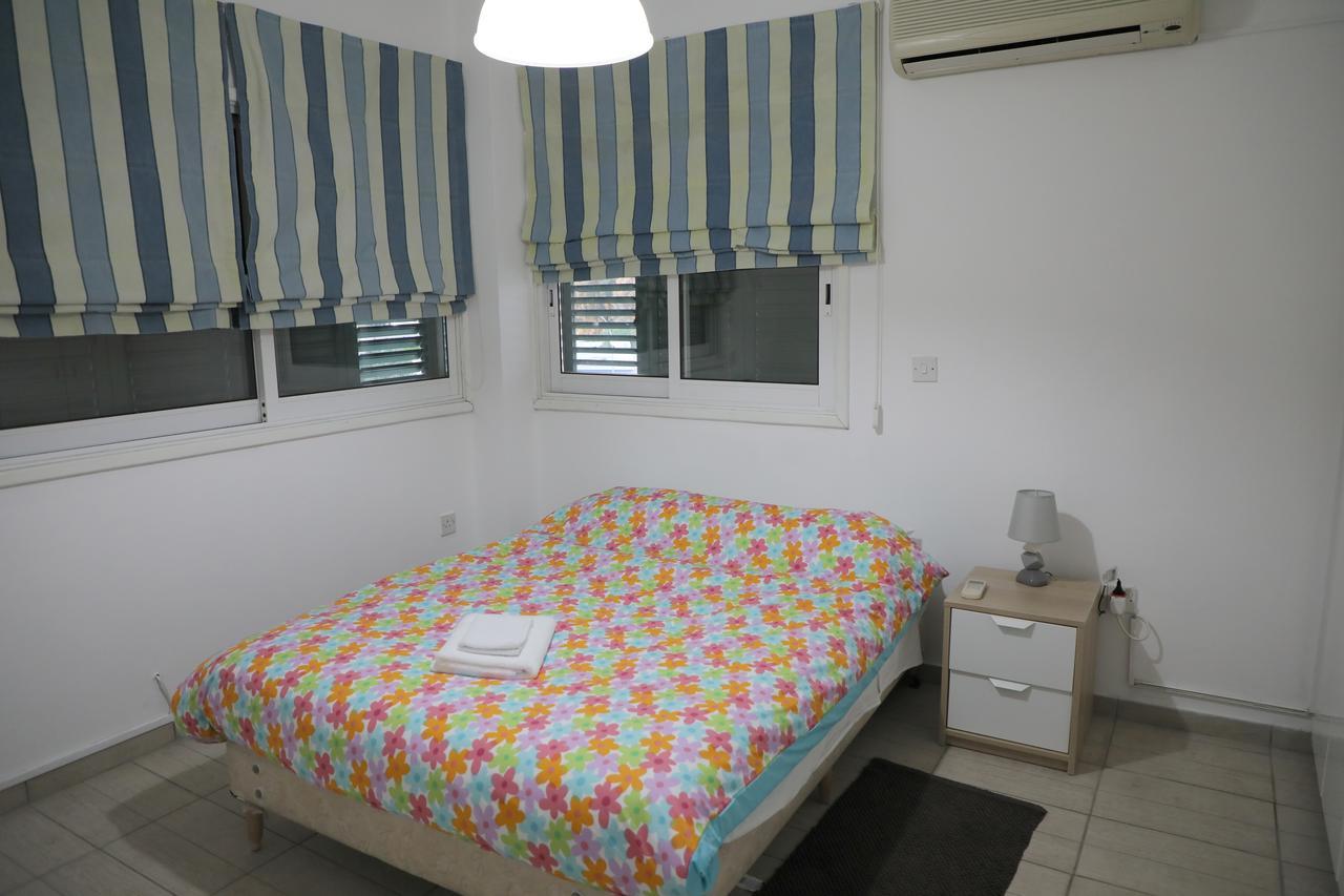 Bianco E U Apartment Nicosia Ngoại thất bức ảnh